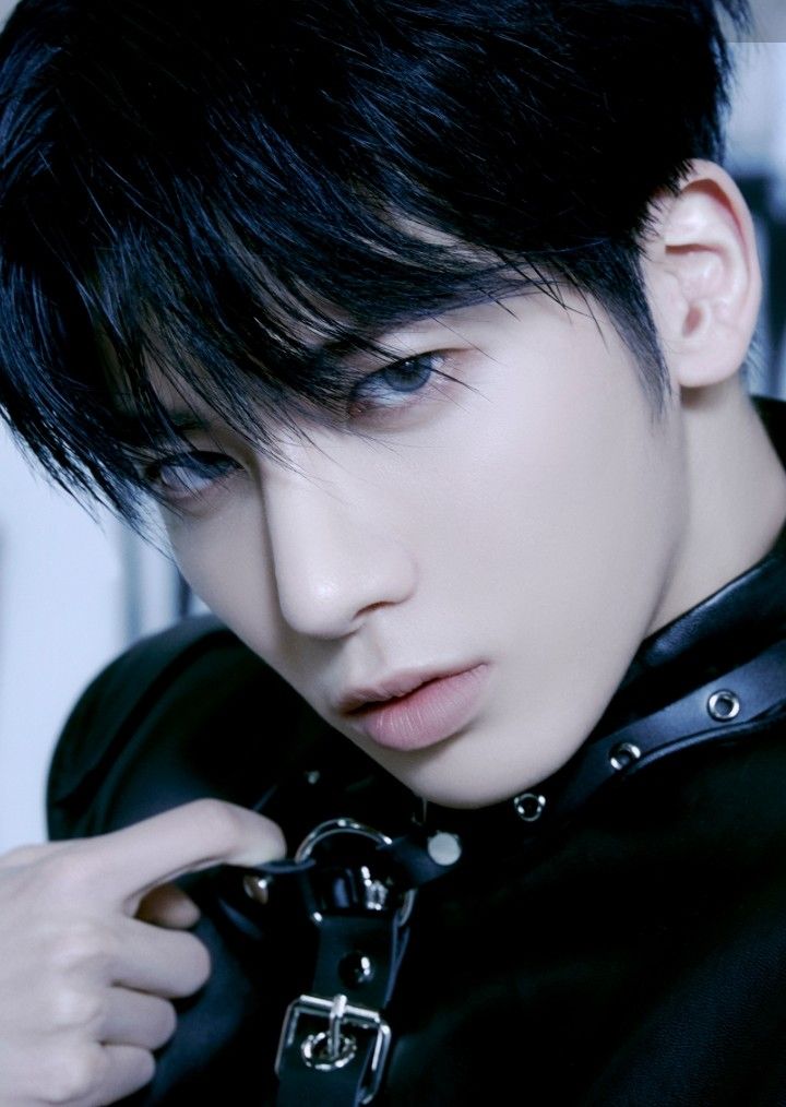 Latest photo of Taehyun (TOMORROW X TOGETHER)