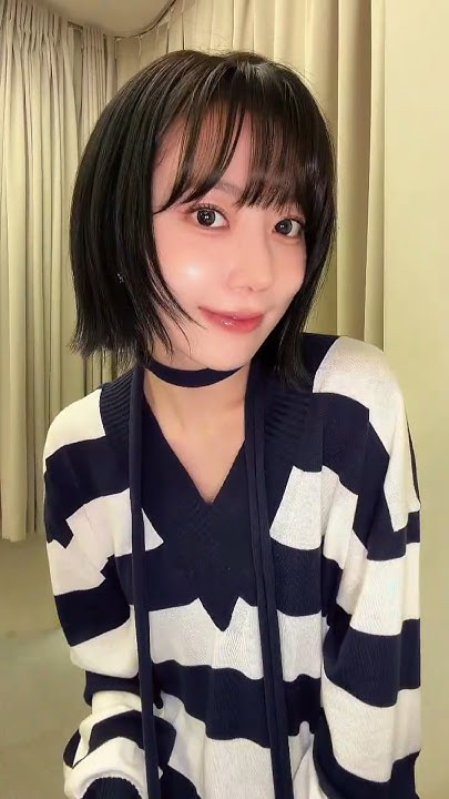 Recent activity shot of Sakura (LE SSERAFIM)