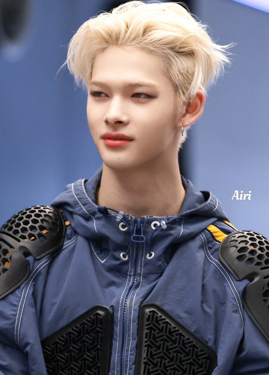 Latest photo of NI-KI (ENHYPEN)