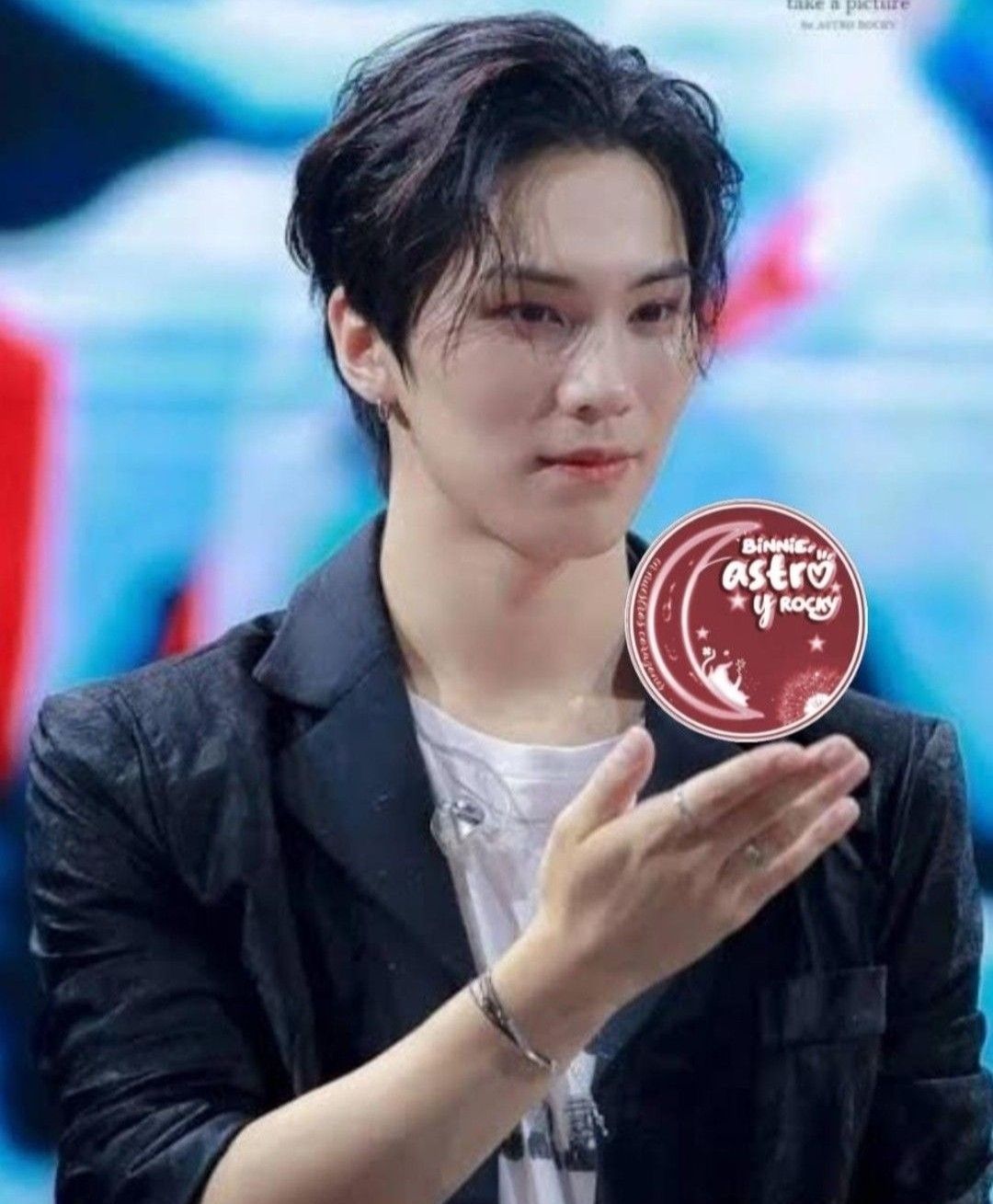 A moment captured by Rocky's fan