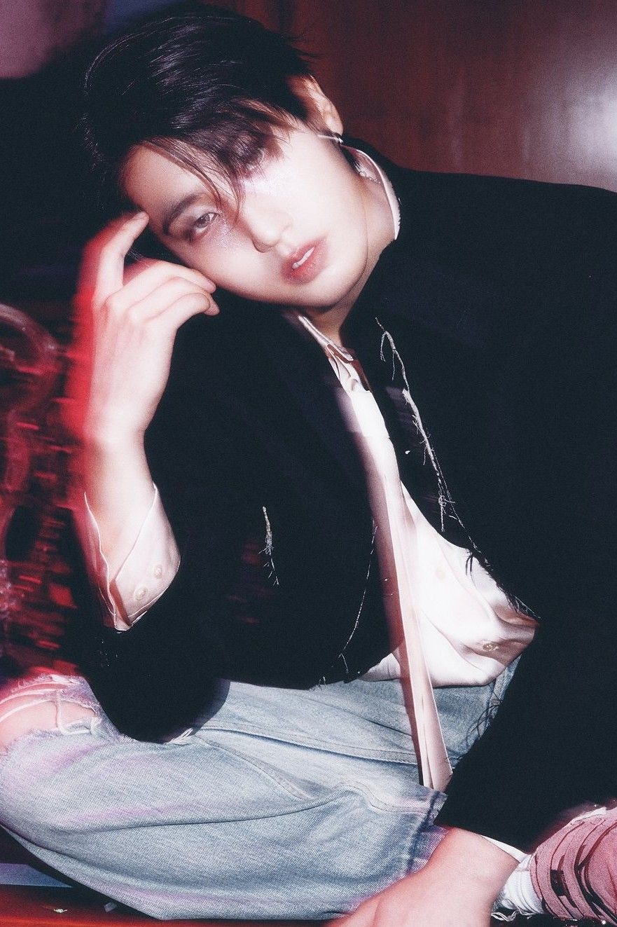 Recent activity shot of HAN (Stray Kids)