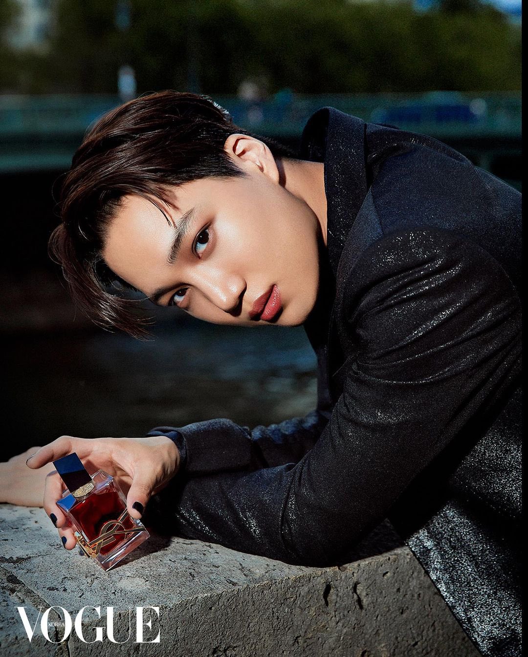 Kai (EXO)粉絲拍下的瞬間