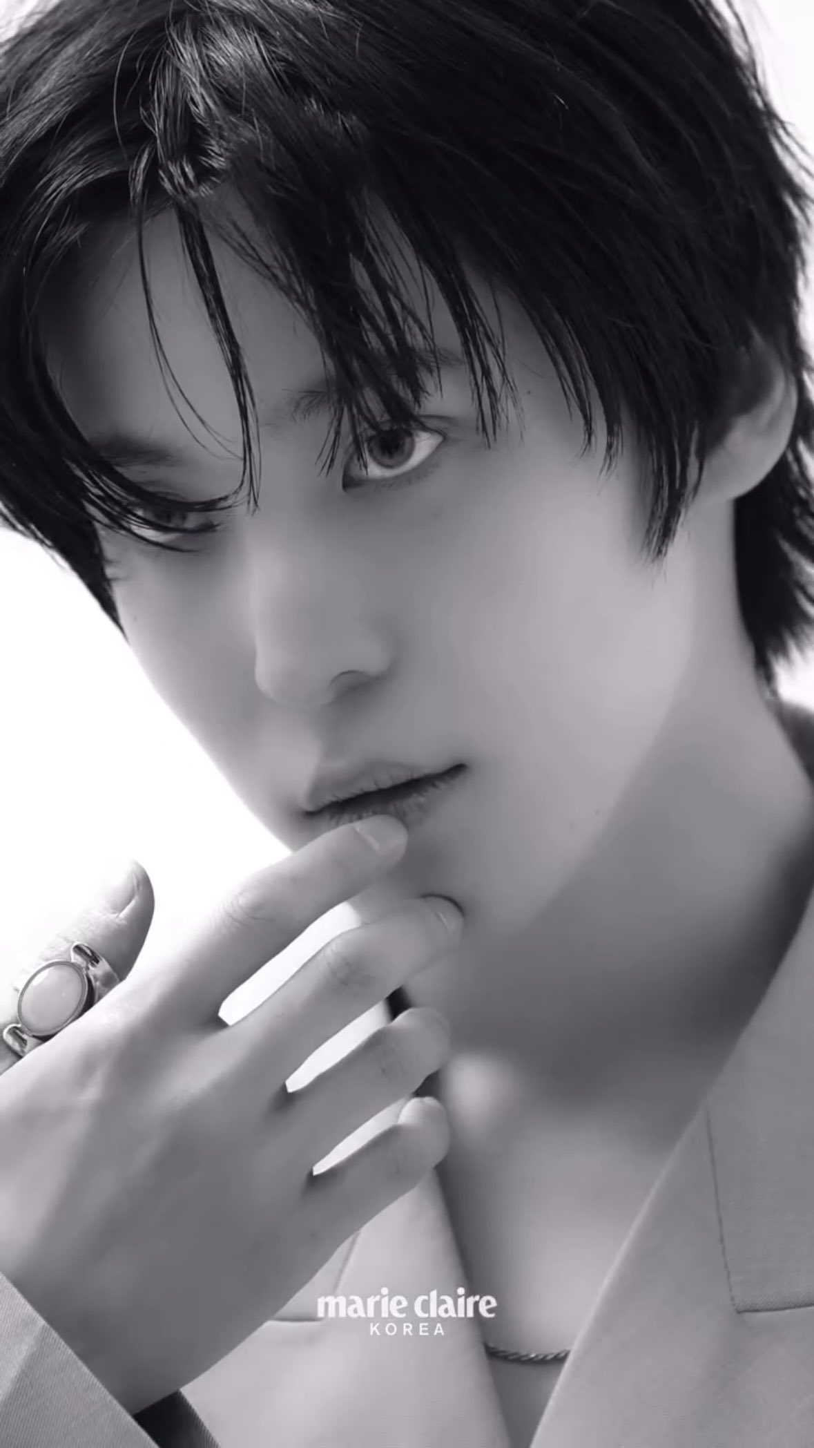 Fan-made special wallpaper for Yunho (ATEEZ)