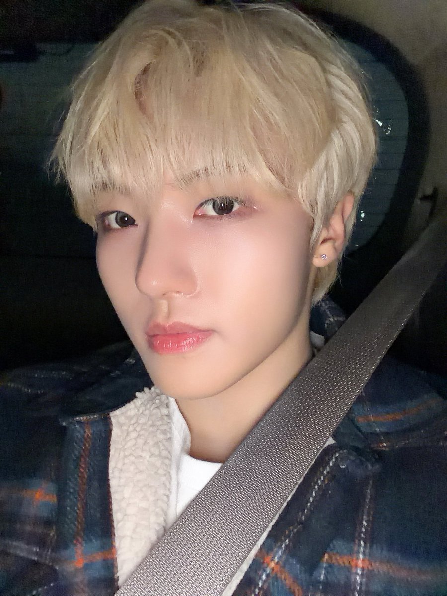 Behind-the-scenes cut of Xikers