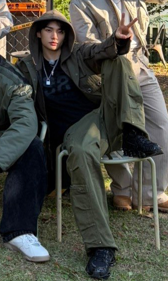 Latest photo of Hyunjin (Stray Kids)