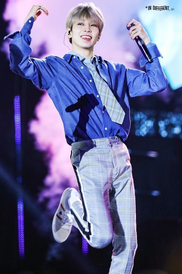 Behind-the-scenes cut of Wonwoo (SEVENTEEN)