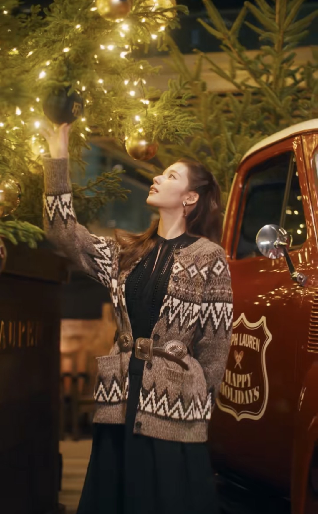 사나 (TWICE) 최근 활동샷