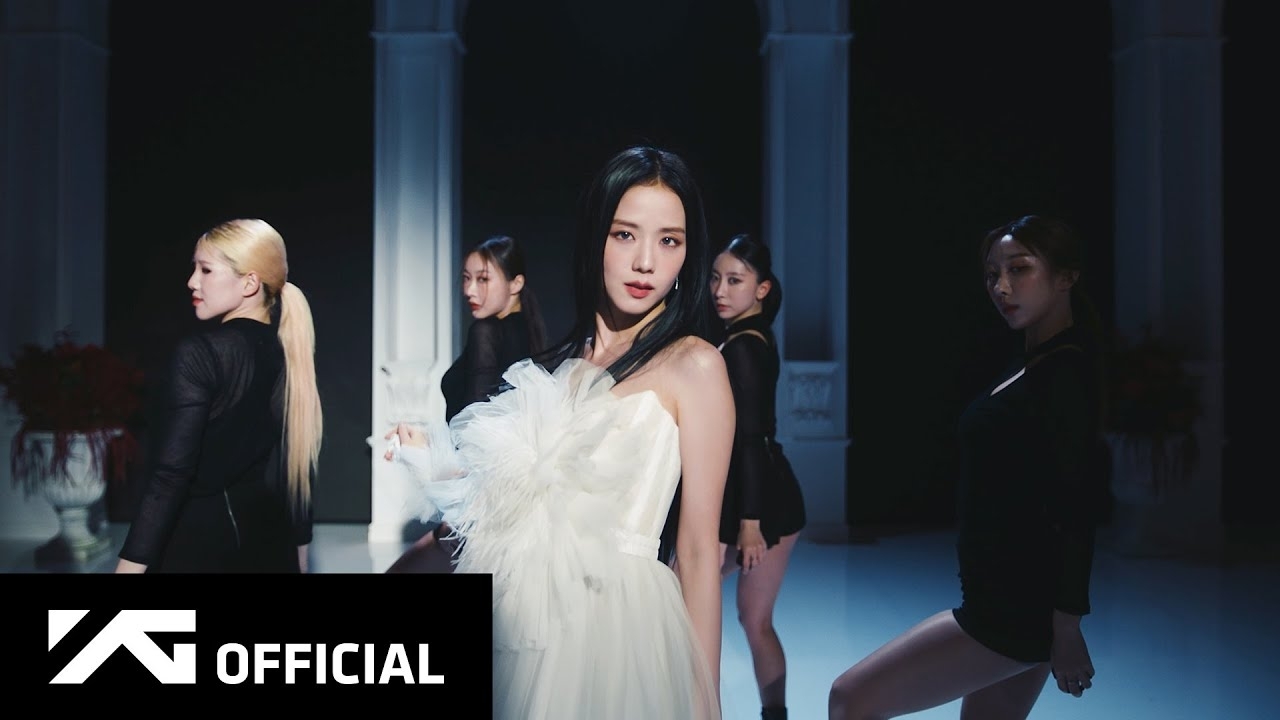 Behind-the-scenes cut of BLACKPINK