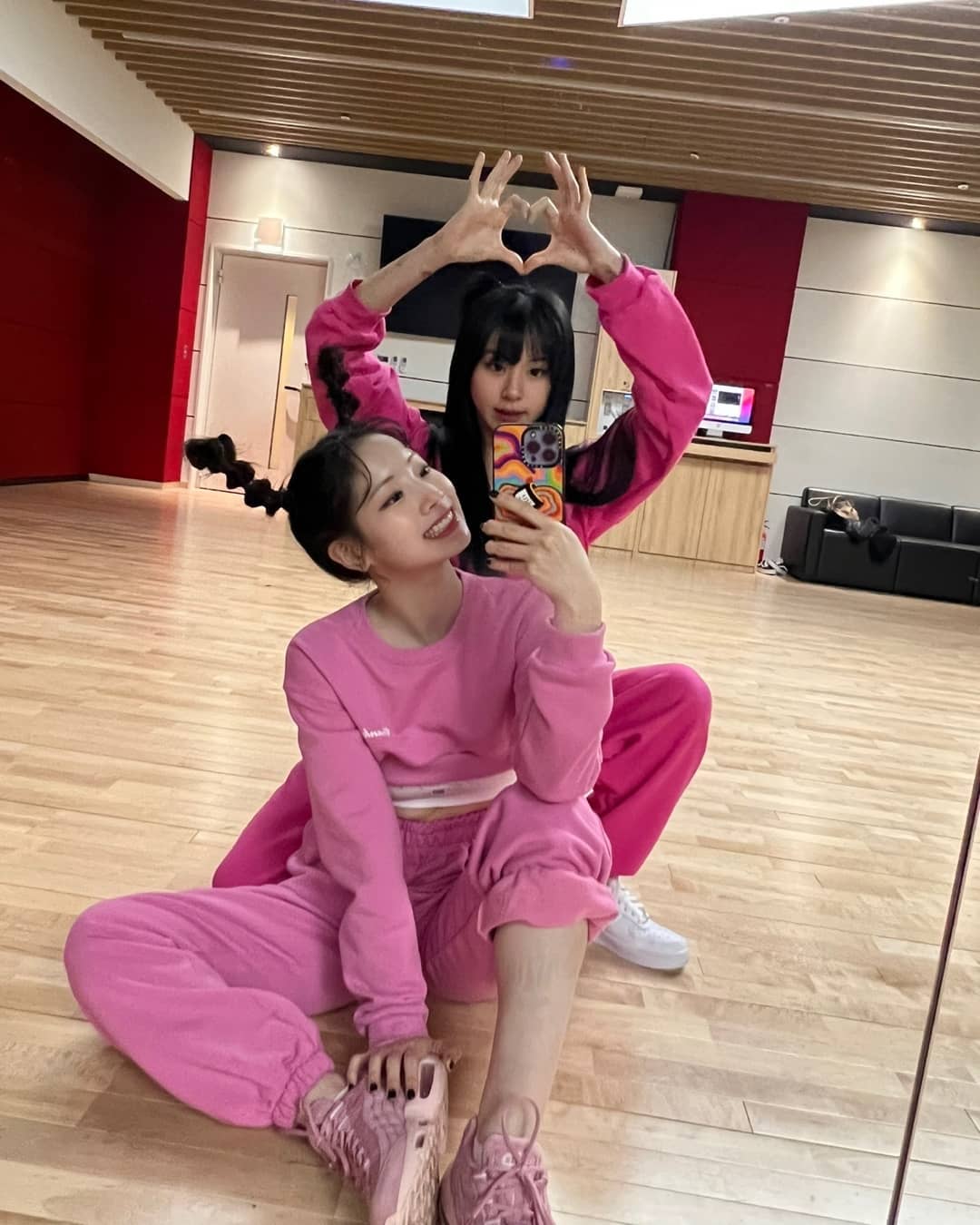 Recent activity shot of Chaeyoung (TWICE)