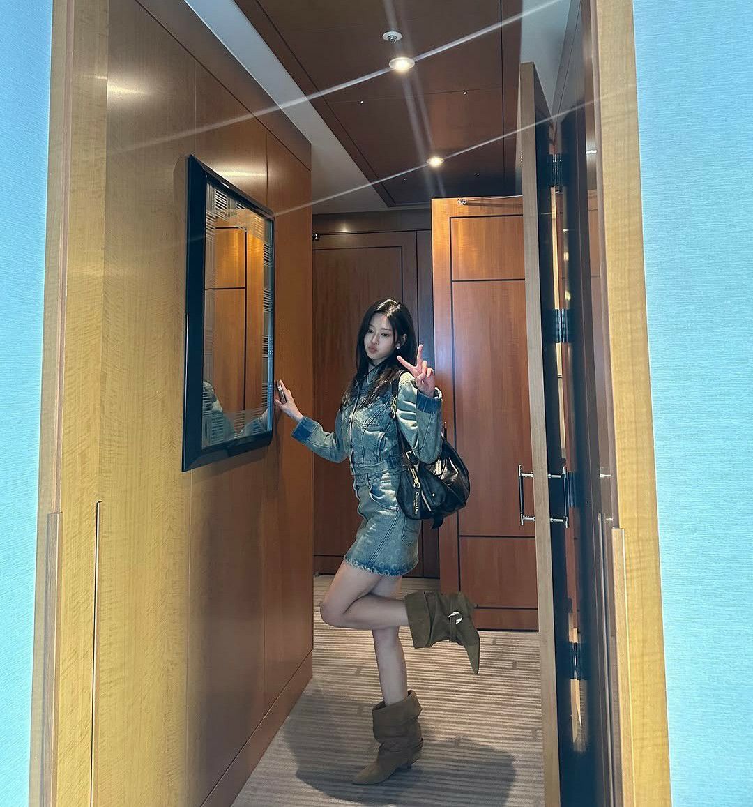 A moment captured by Kim Minju's fan
