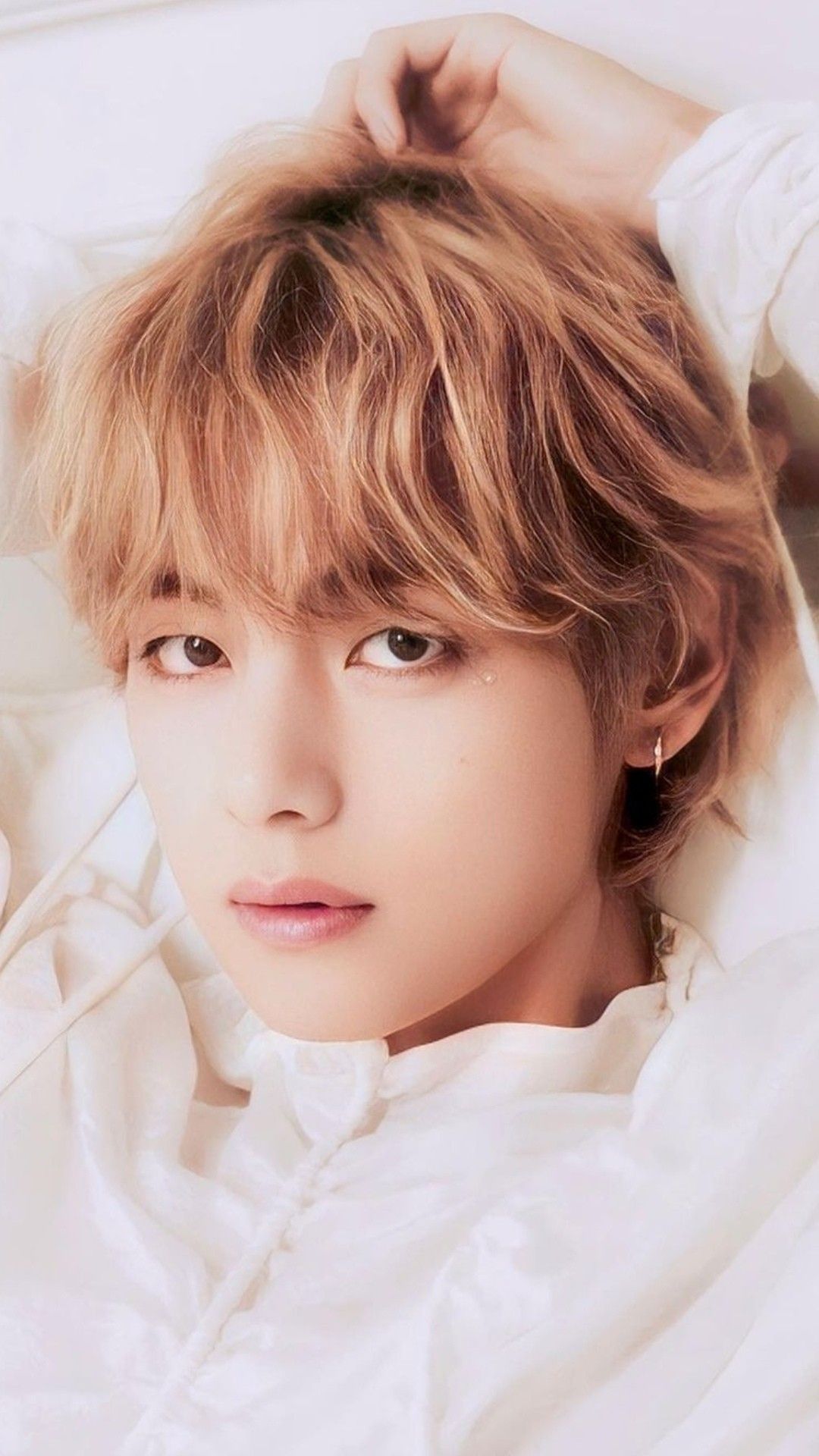 Fan-made special wallpaper for V (BTS)