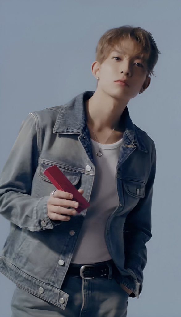 Momen yang diabadikan oleh penggemar Heeseung (ENHYPEN)