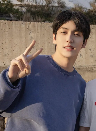 Latest photo of Soobin (TOMORROW X TOGETHER)