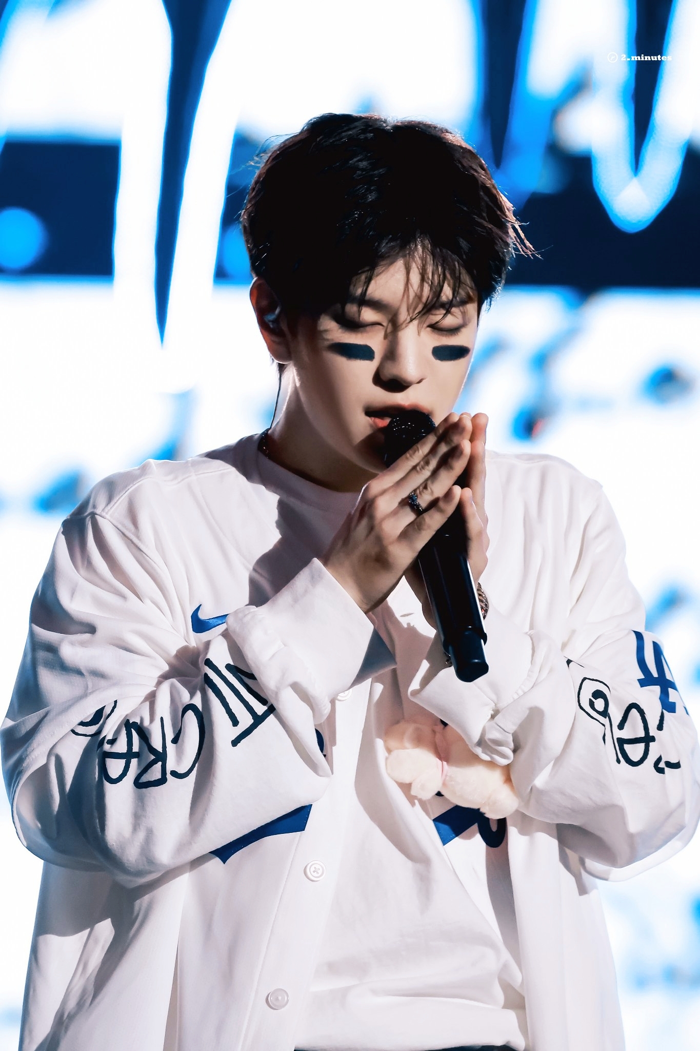 Momen yang diabadikan oleh penggemar Seungmin (Stray Kids)