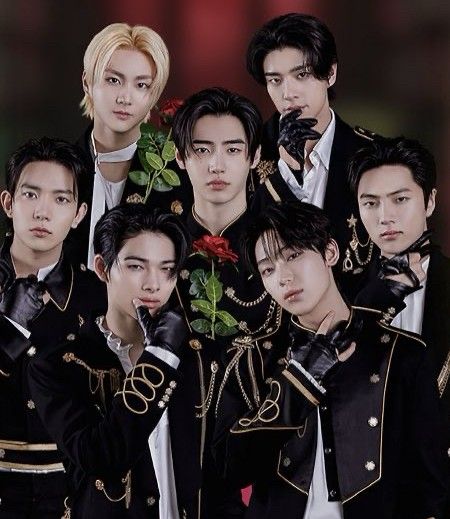 Foto aktivitas terbaru ENHYPEN