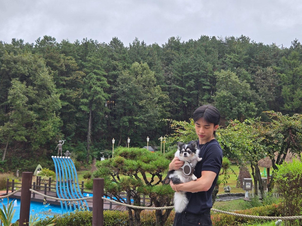 Recent activity shot of Hyunjin (Stray Kids)