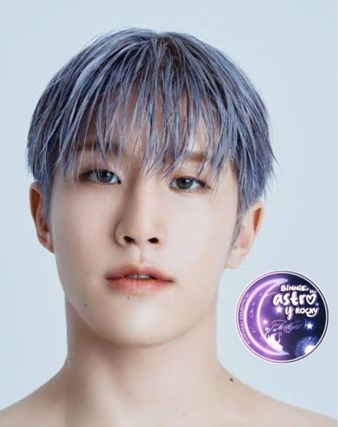 Latest photo of Jinjin (ASTRO)