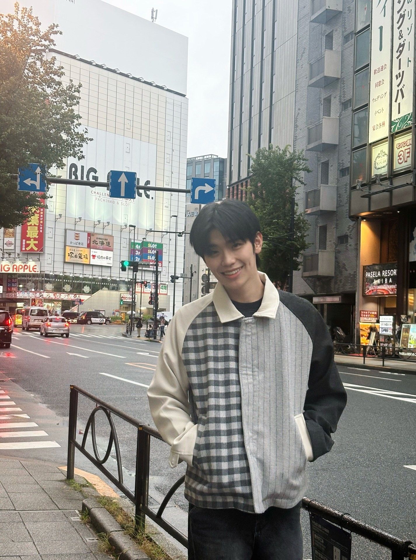 Recent activity shot of Kim Taerae (ZEROBASEONE)