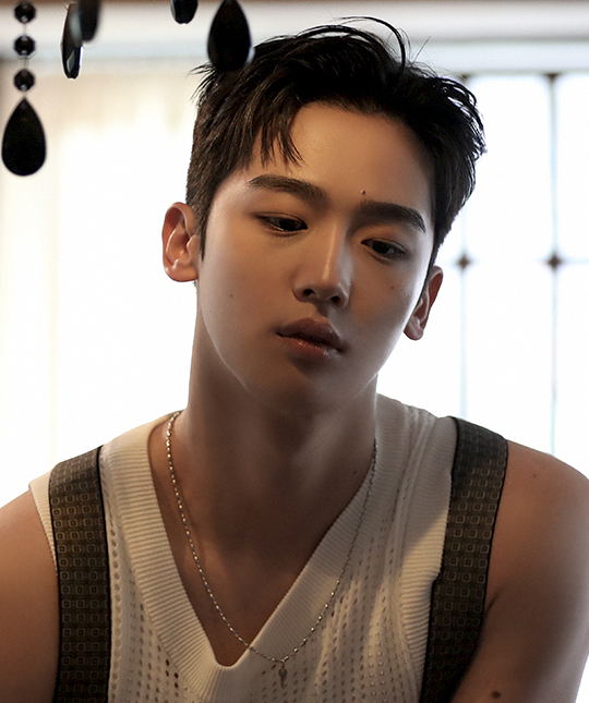 A moment captured by Kim Yohan (WEi)'s fan