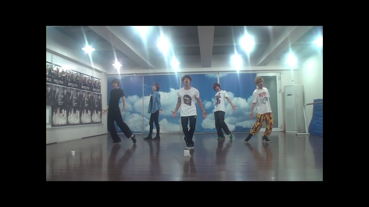 A moment captured by SHINee's fan