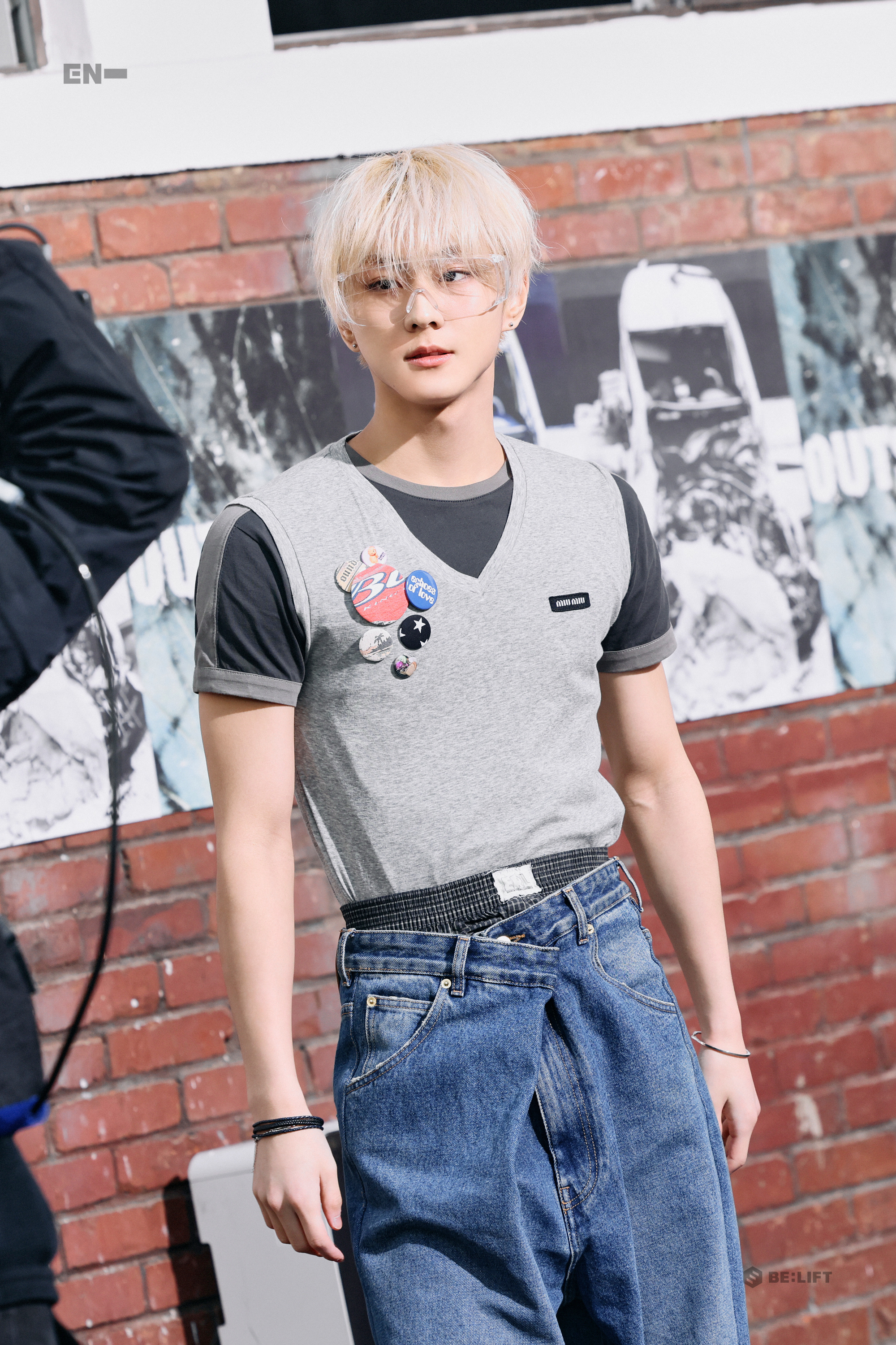 Latest photo of Jungwon (ENHYPEN)