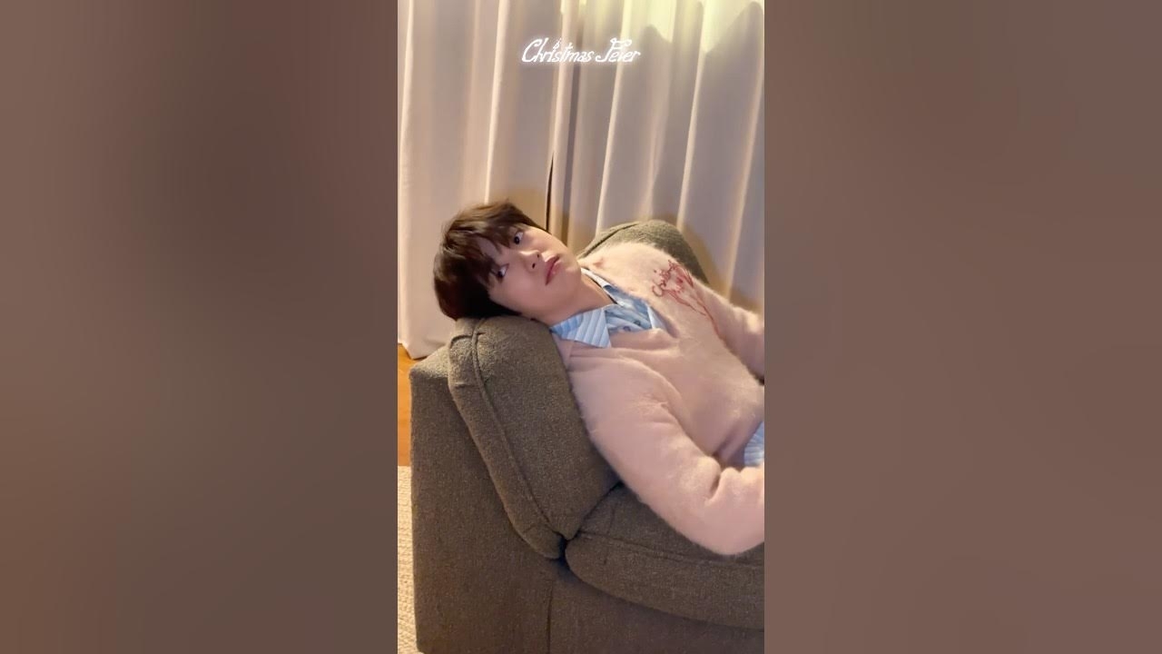 A moment captured by Jinyoung (GOT7)'s fan