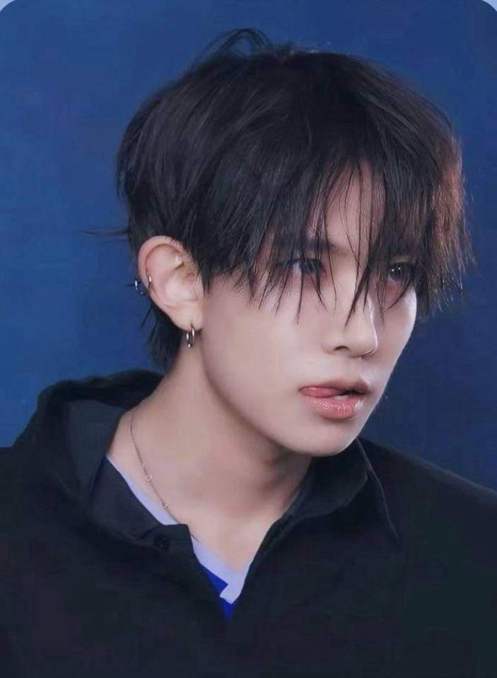 Momen yang diabadikan oleh penggemar Heeseung (ENHYPEN)