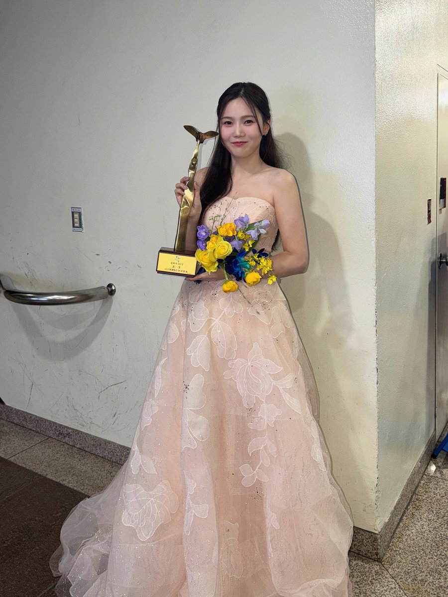 OH MY GIRL的幕后花絮