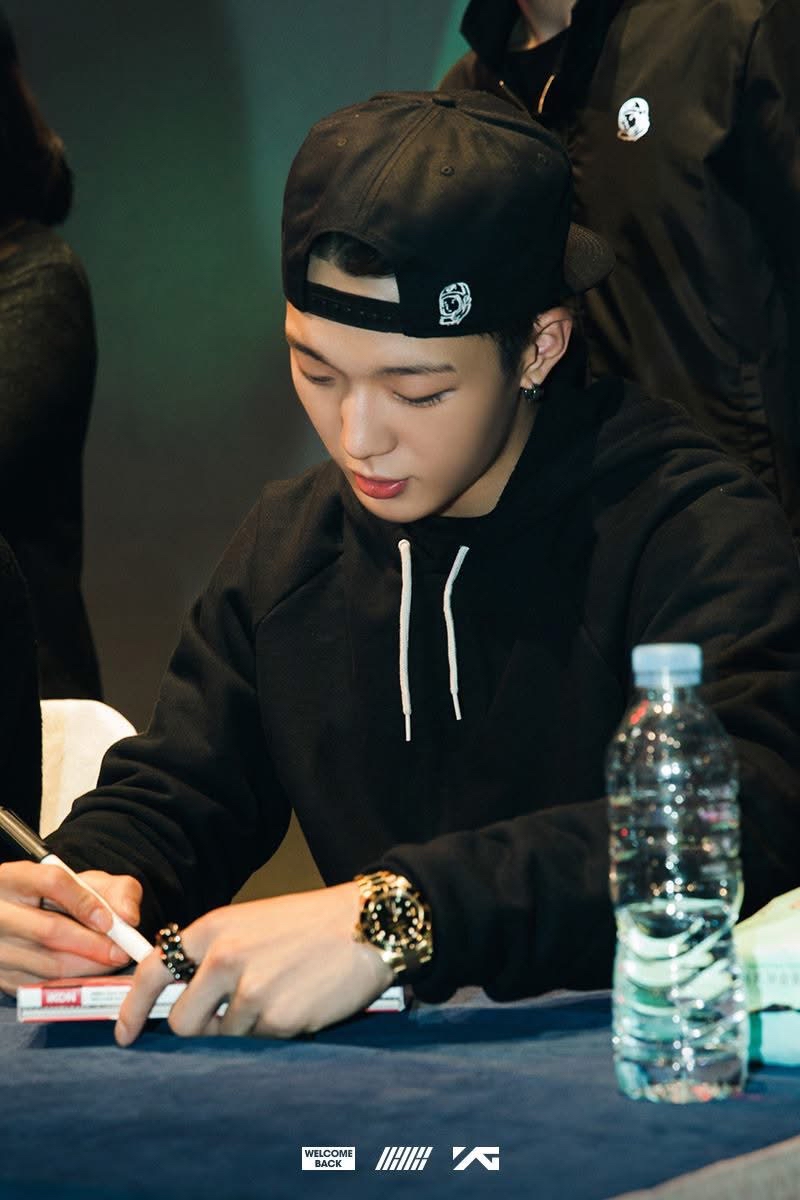 BOBBY (iKON)的最新活动照片