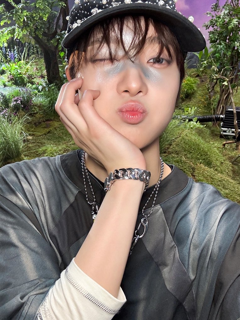 의주 (앤팀)의 최신 사진