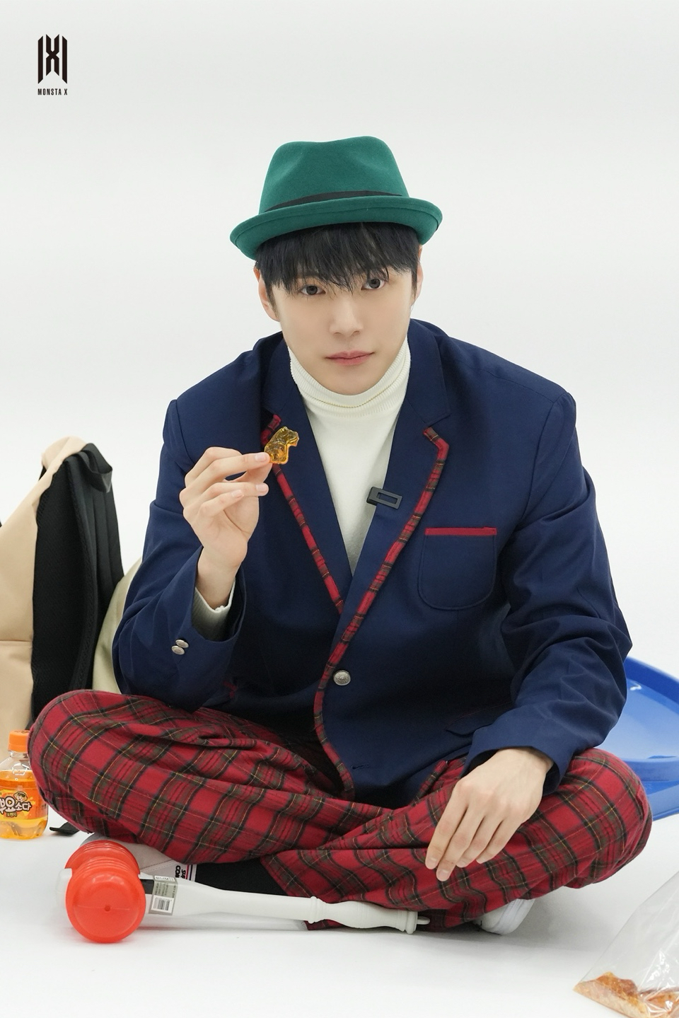 A moment captured by Minhyuk (MONSTA X)'s fan