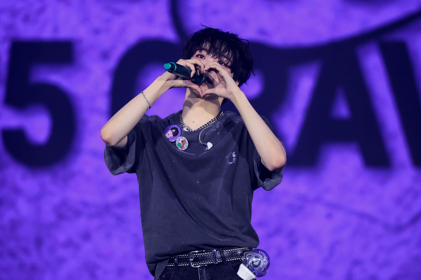 Recent activity shot of Hyeongjun (CRAVITY)