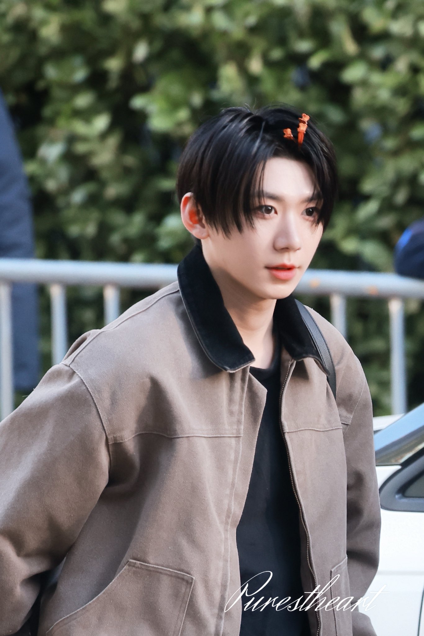 Behind-the-scenes cut of Park Han (AHOF)