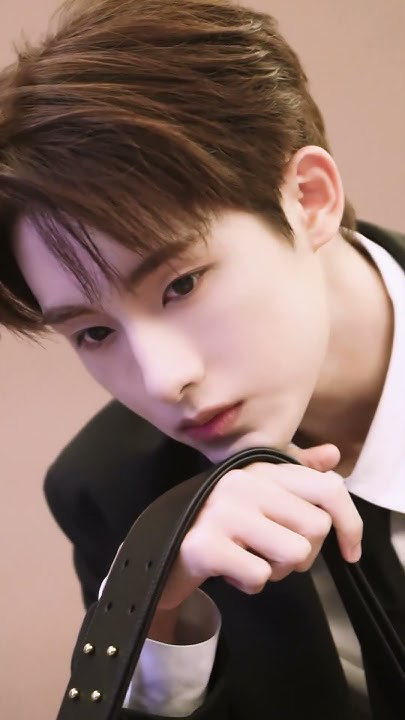 A heartfelt wallpaper shared by WINWIN (WayV)'s fans