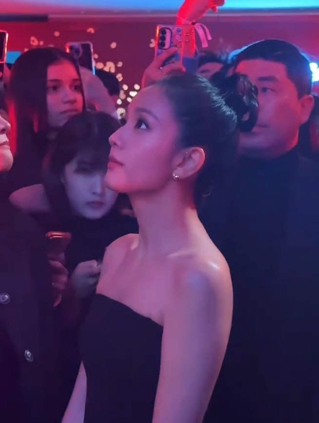 지수 (BLACKPINK)의 최신 사진