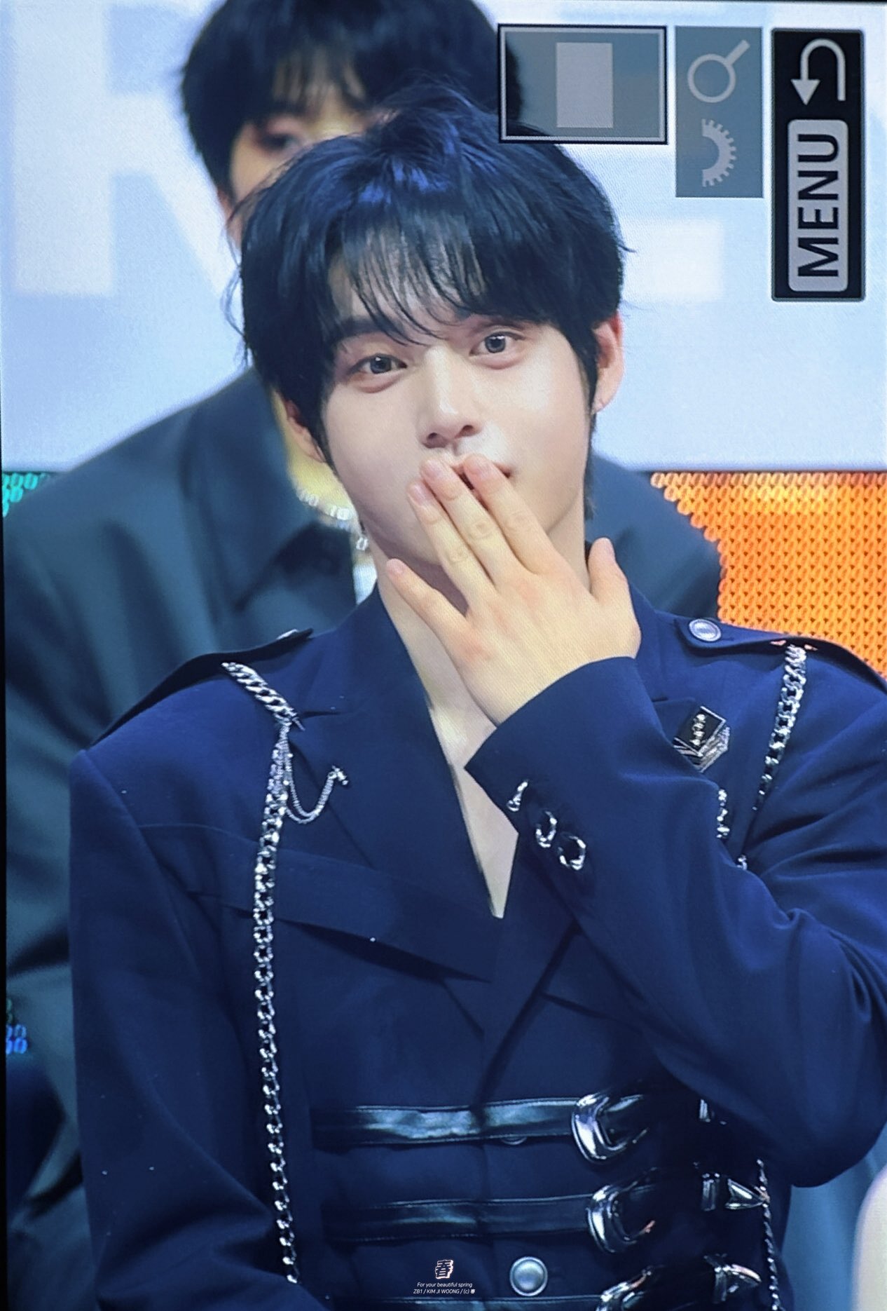Latest photo of Kim Jiwoong (ZEROBASEONE)