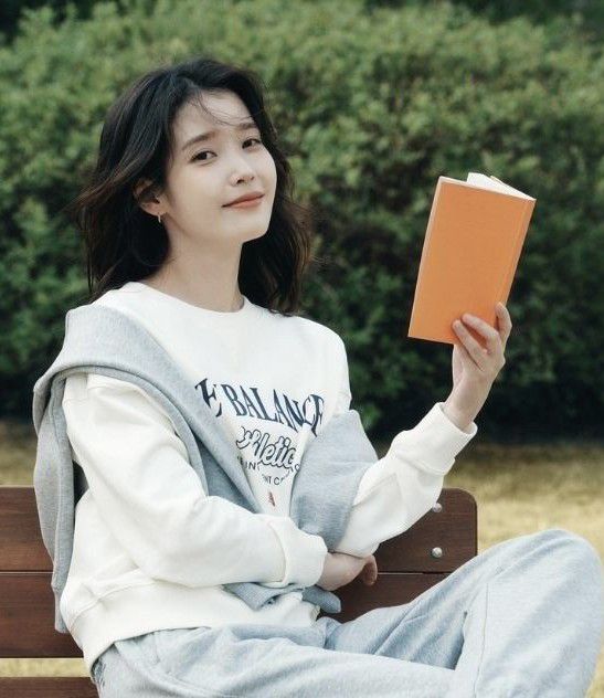 Recent activity shot of IU