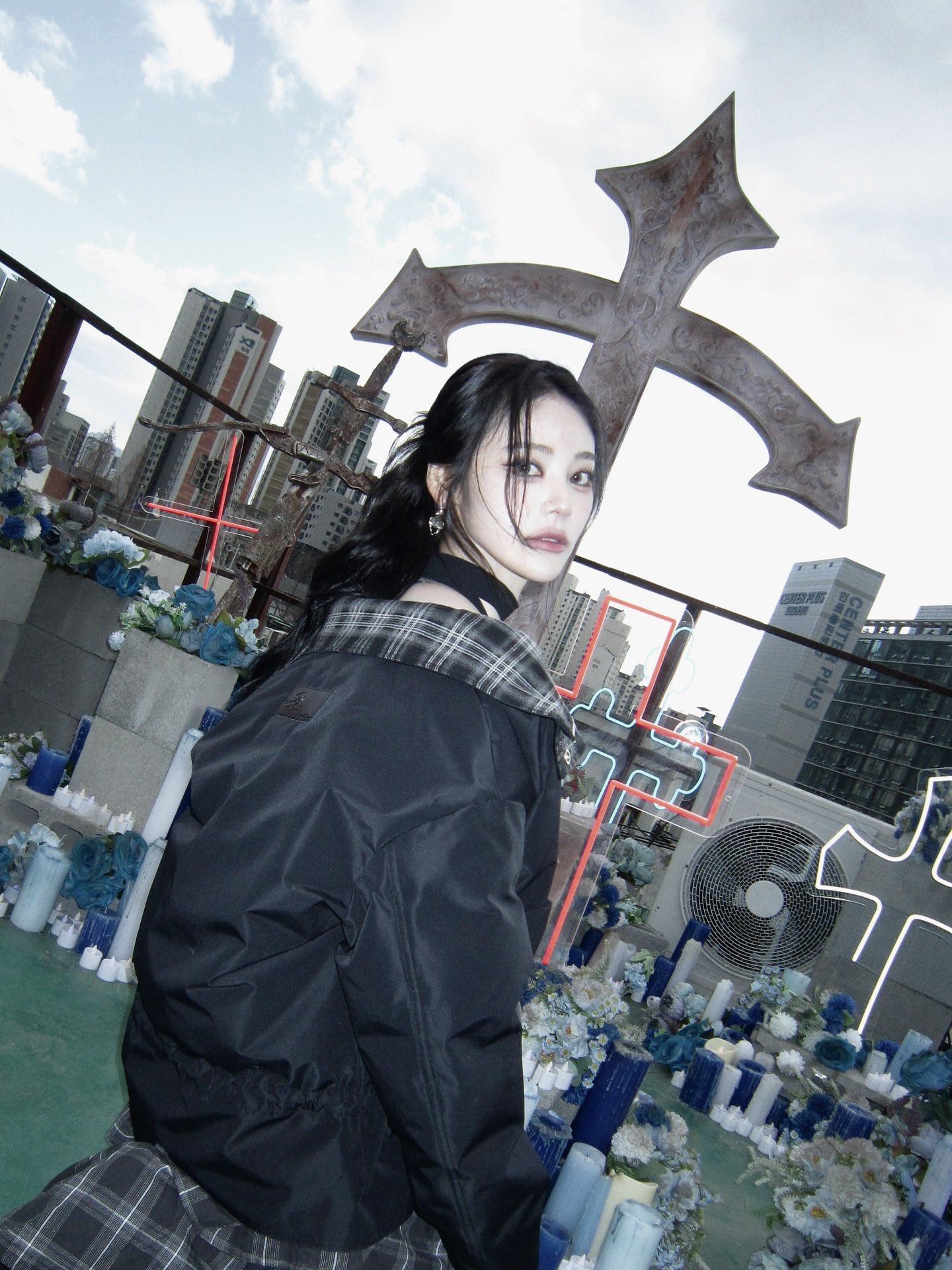 Behind-the-scenes cut of JinSoul (ARTMS)