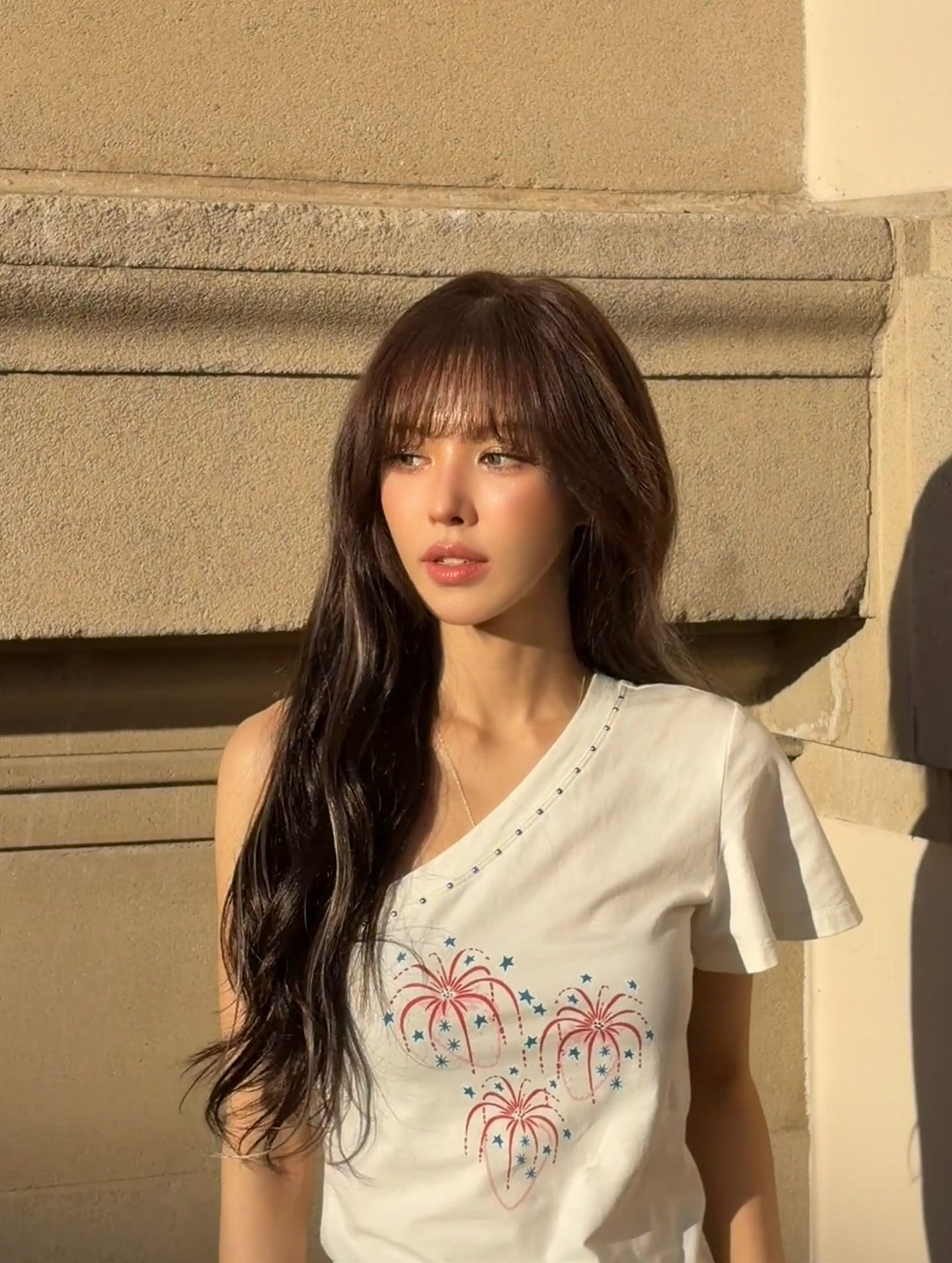 Behind-the-scenes cut of Red Velvet