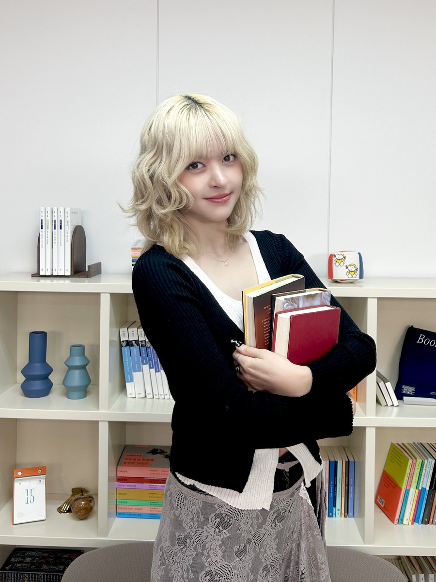 A moment captured by NMIXX's fan