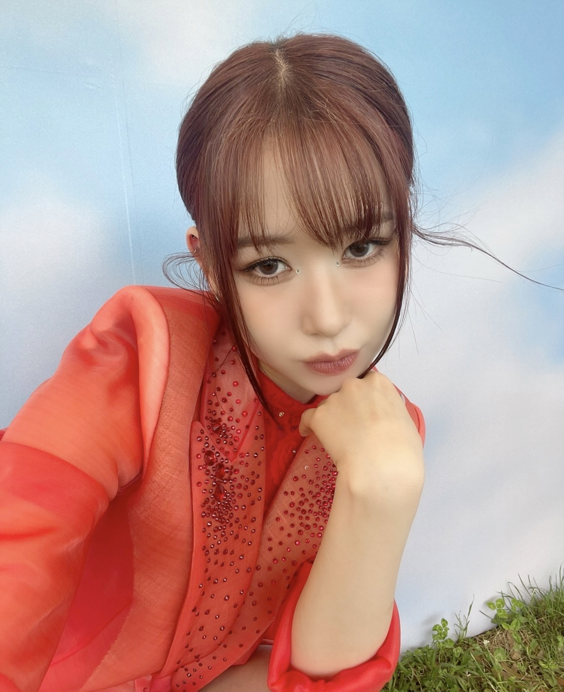Recent activity shot of Kasahara Momona (ME:I)