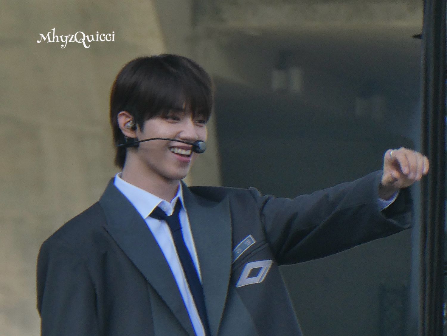 Recent activity shot of JL (AHOF)