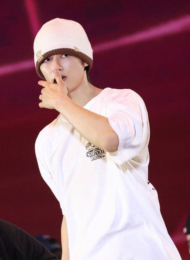 Recent activity shot of Jun (SEVENTEEN)