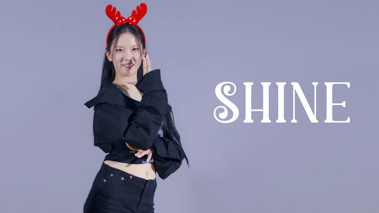 A moment captured by Kep1er's fan