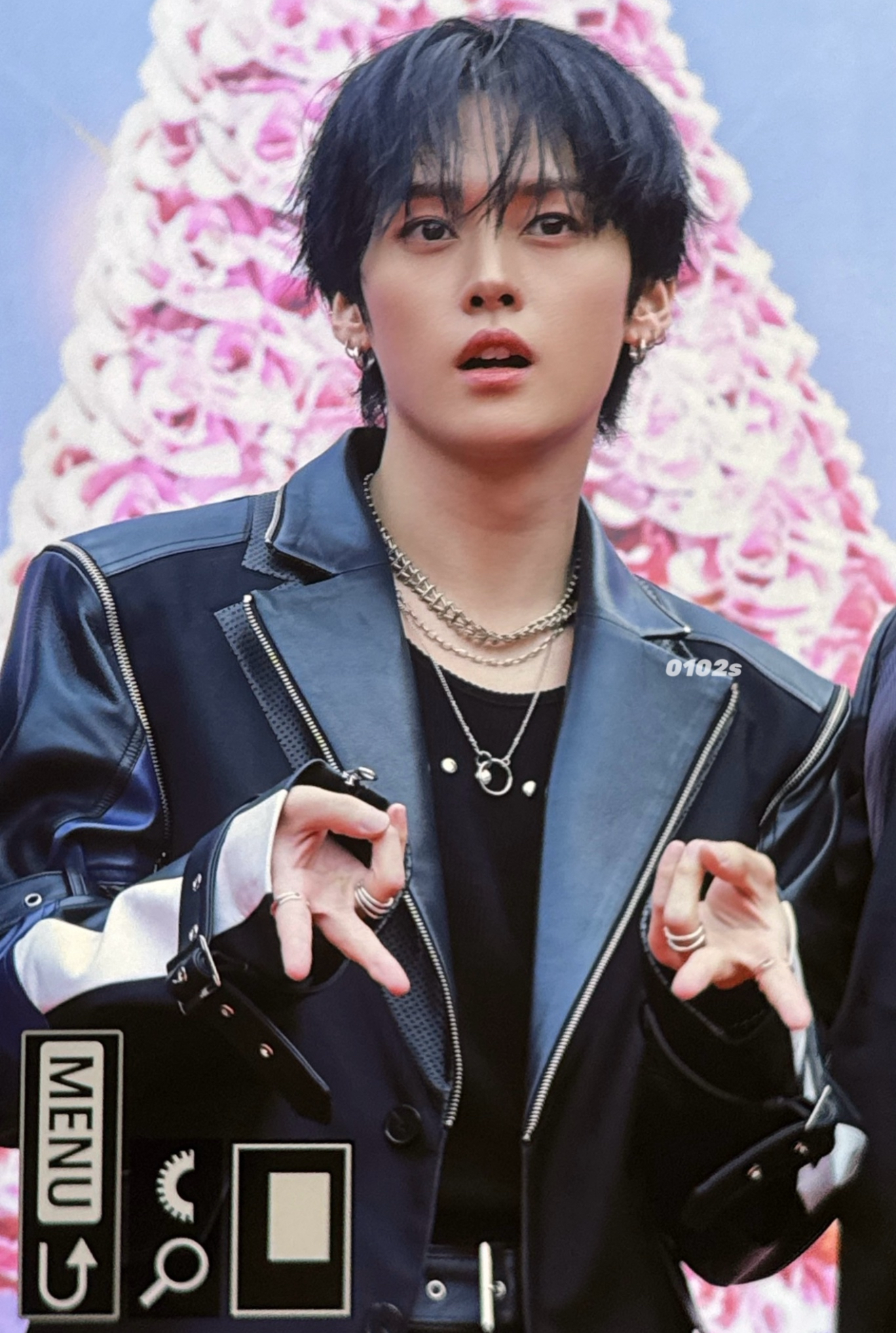 Behind-the-scenes cut of Lee Know (Stray Kids)