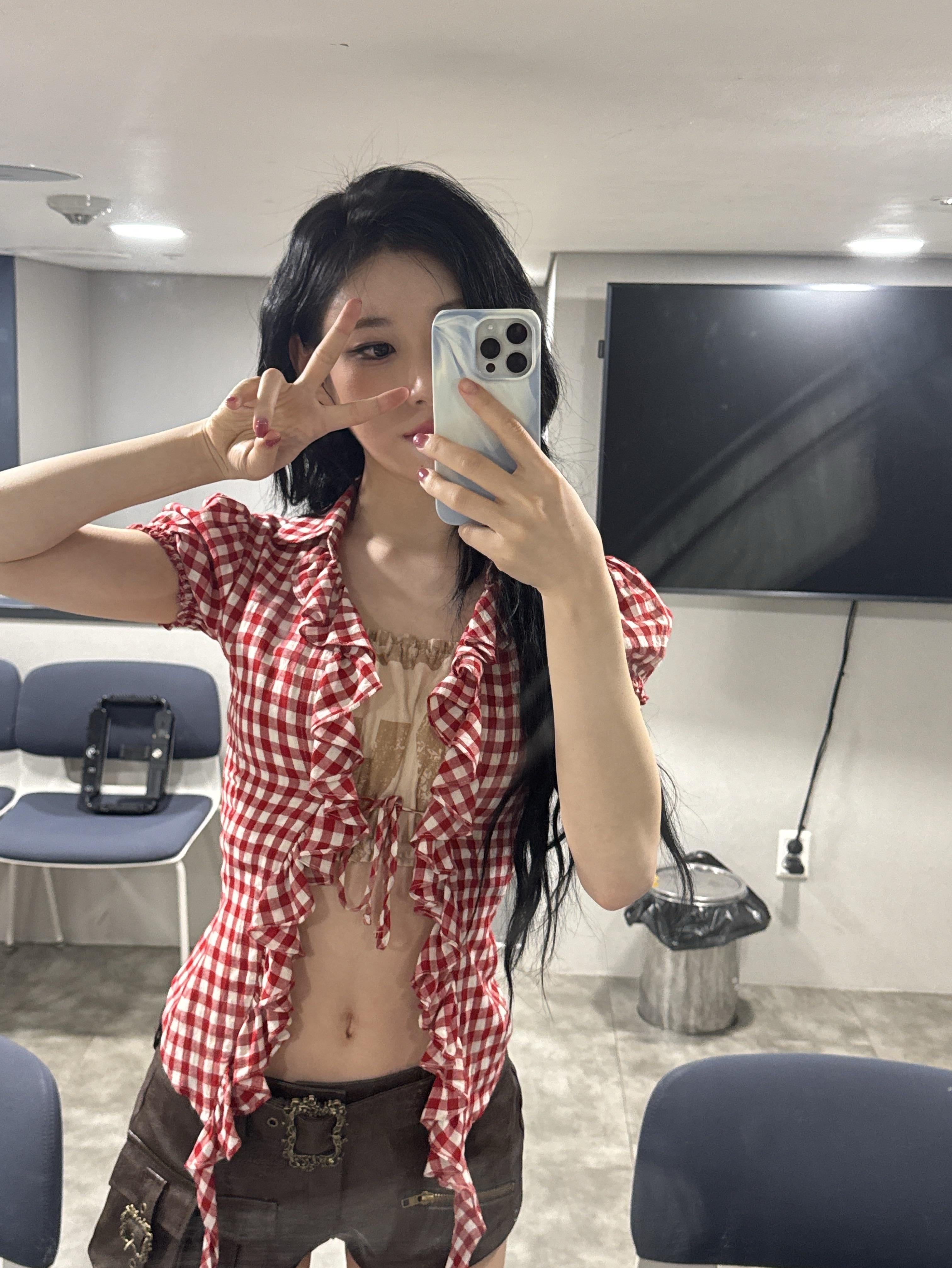 彩領 (ITZY)的幕後花絮