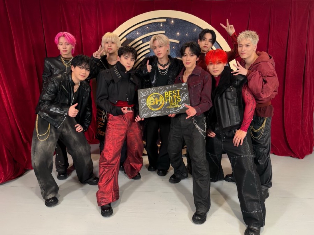 Behind-the-scenes cut of JO1