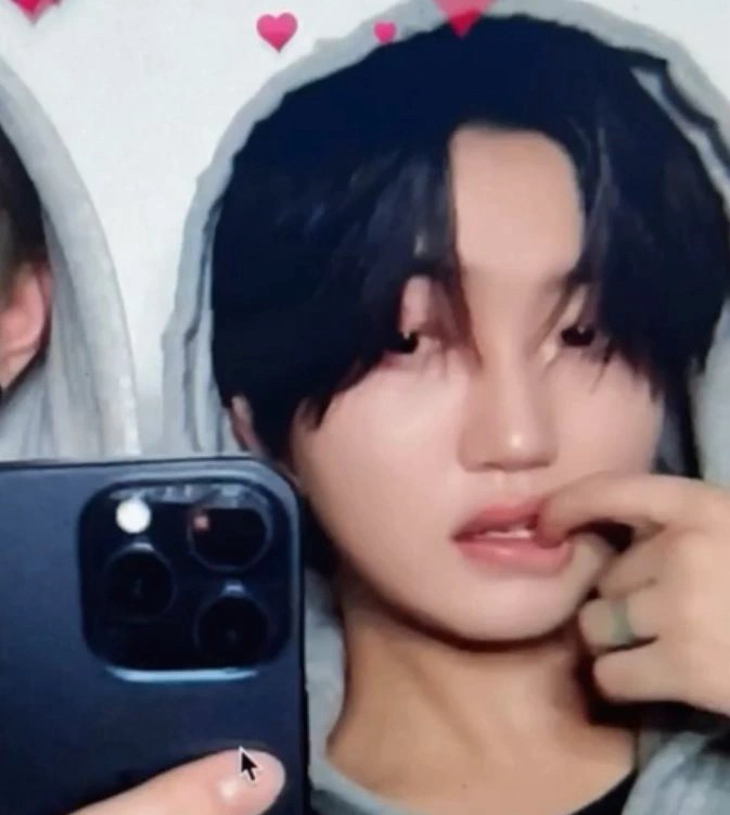 Recent activity shot of Hanyu (BOY STORY)