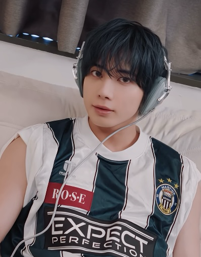 太顯 (TOMORROW X TOGETHER)的最新活動照片