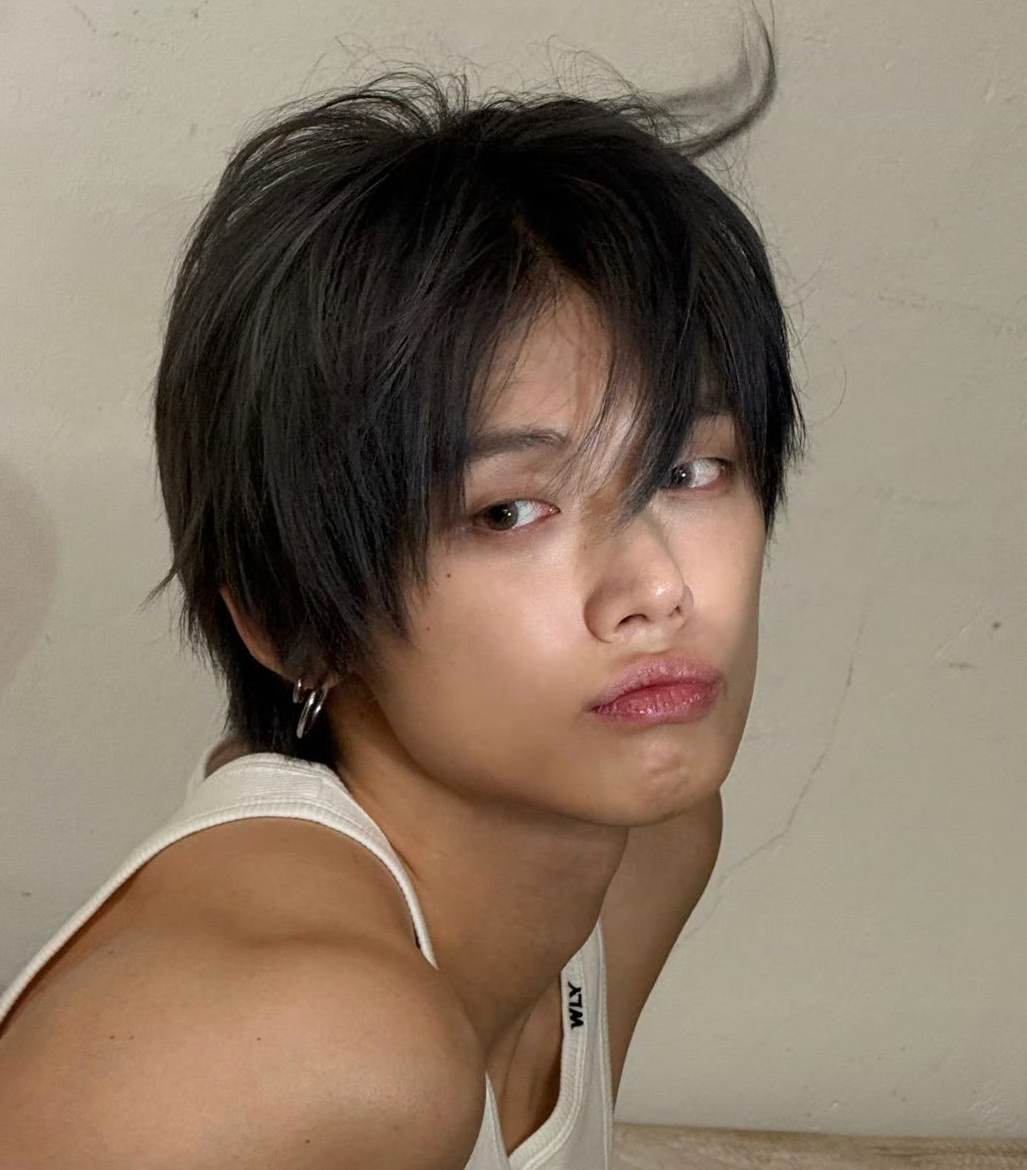 Foto terbaru Yeonjun (TOMORROW X TOGETHER)